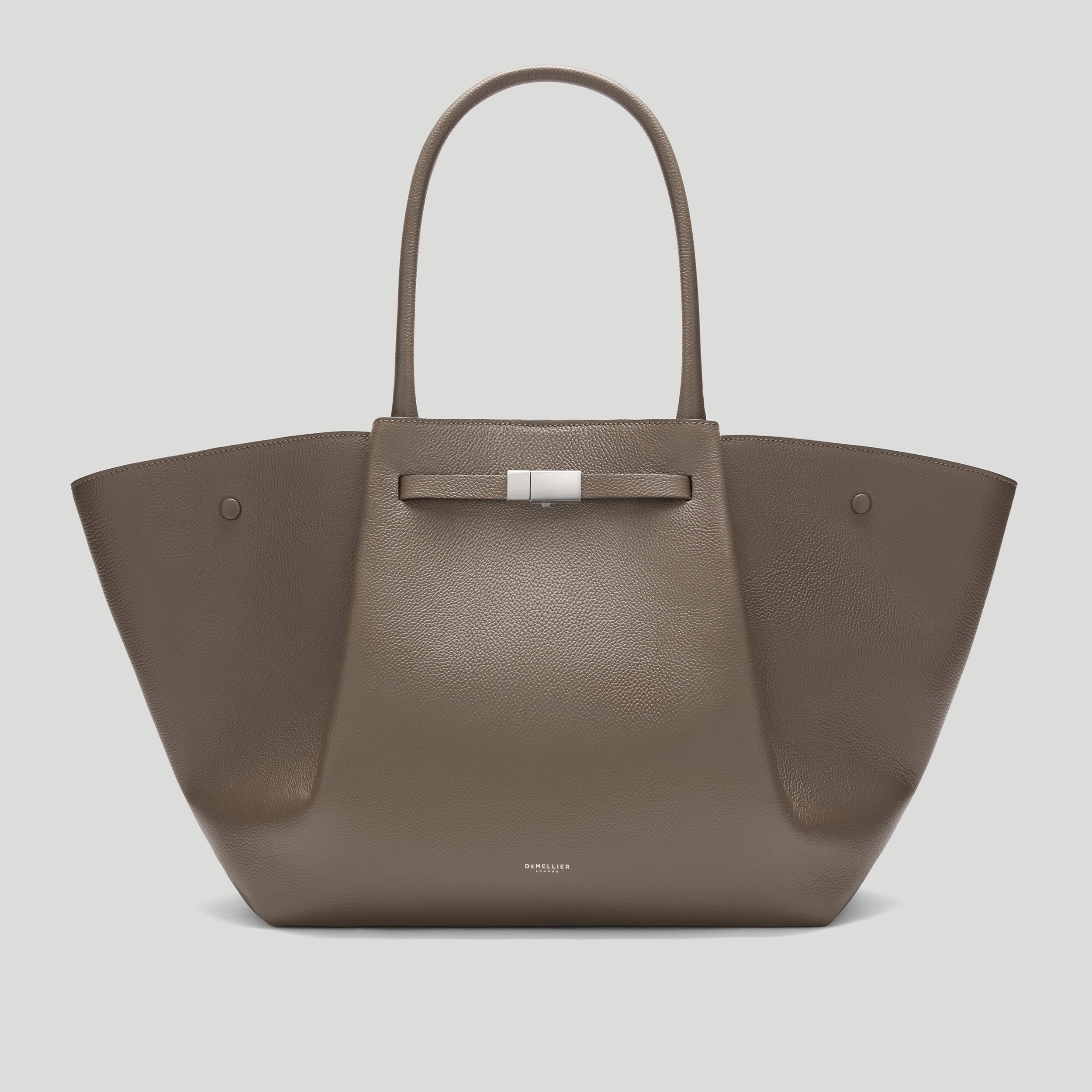 DEMELLIER The New York D90 ショルダー/トートバッグ The New York | Dark Taupe Small Grain | DeMellier