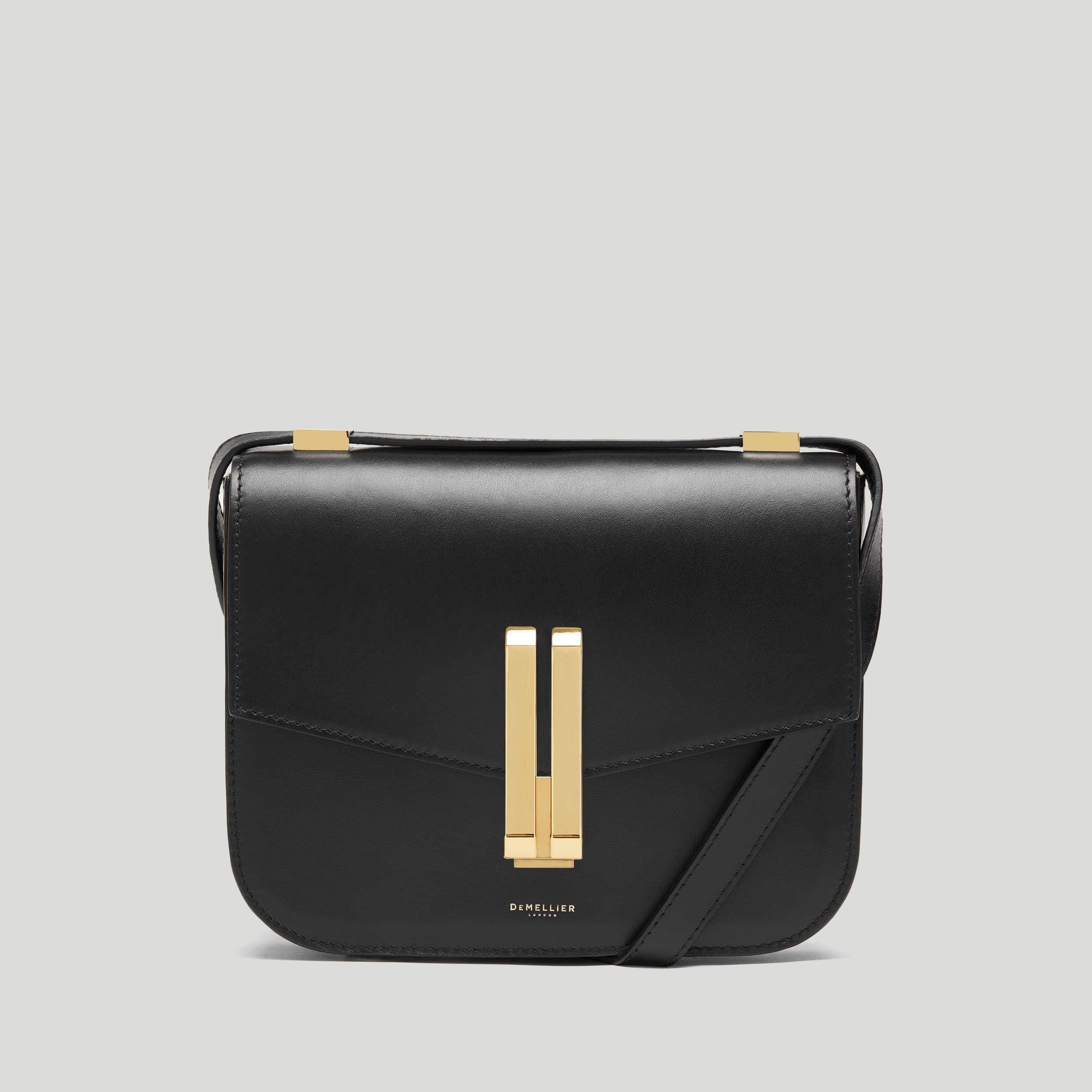 ＜DEMELLIER LONDON＞VANCOUVER ショルダーバッグ The Vancouver | Black Smooth | DeMellier