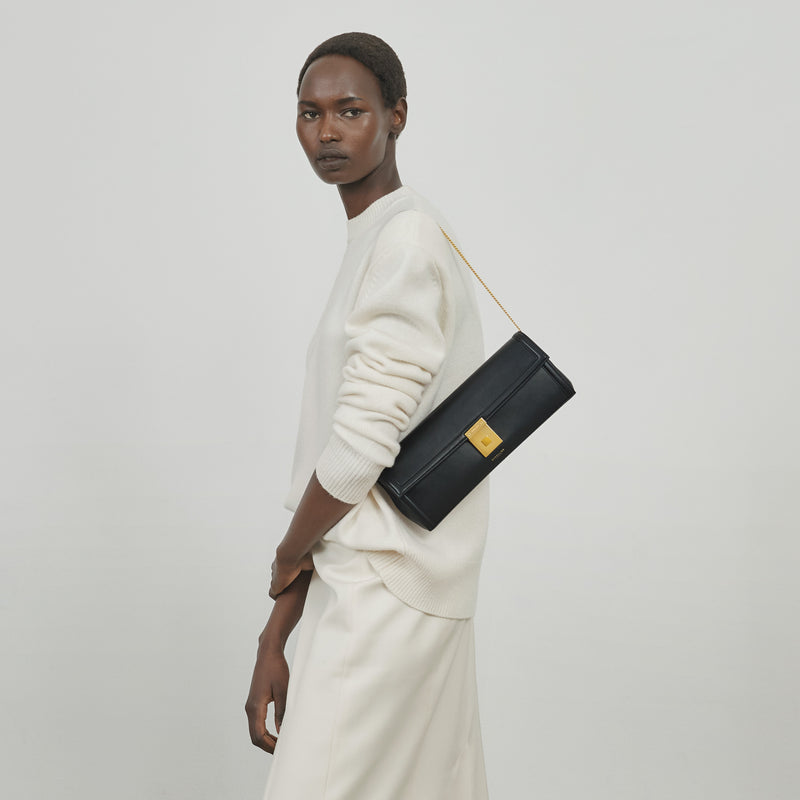 Demellier clutch Clearance