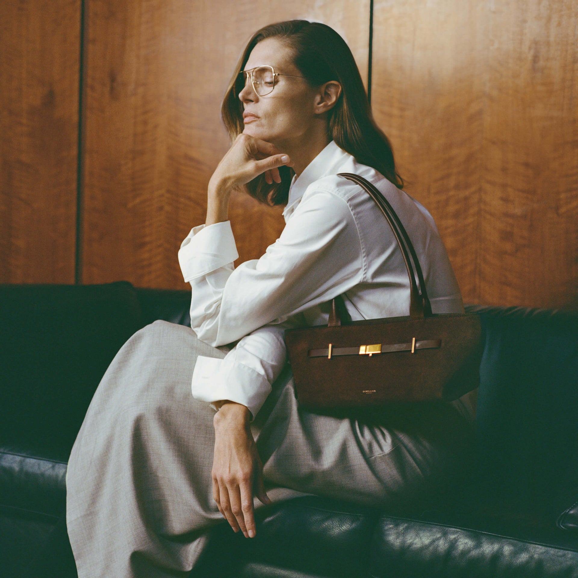 2500x2500 New_York_Shoulder_Mocha_Suede_and_Smooth_AW25_Campaign