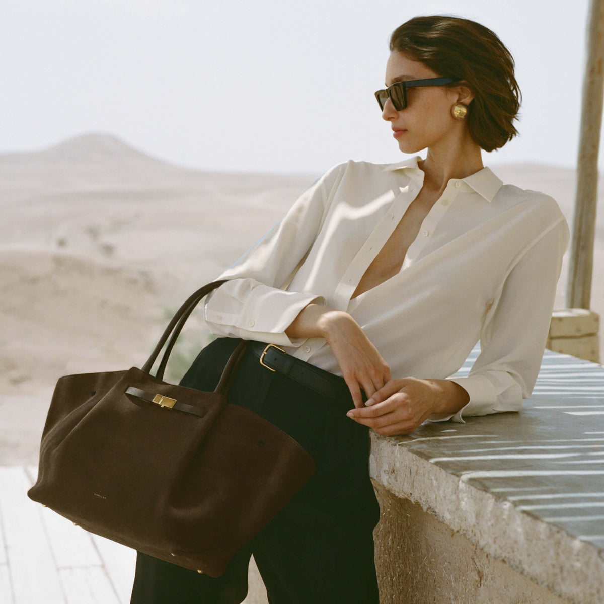2500x2500 new_york_mocha_suede_smooth_SS25_Campaign_ec8089a2 9248 4064 aeea a028204c4477