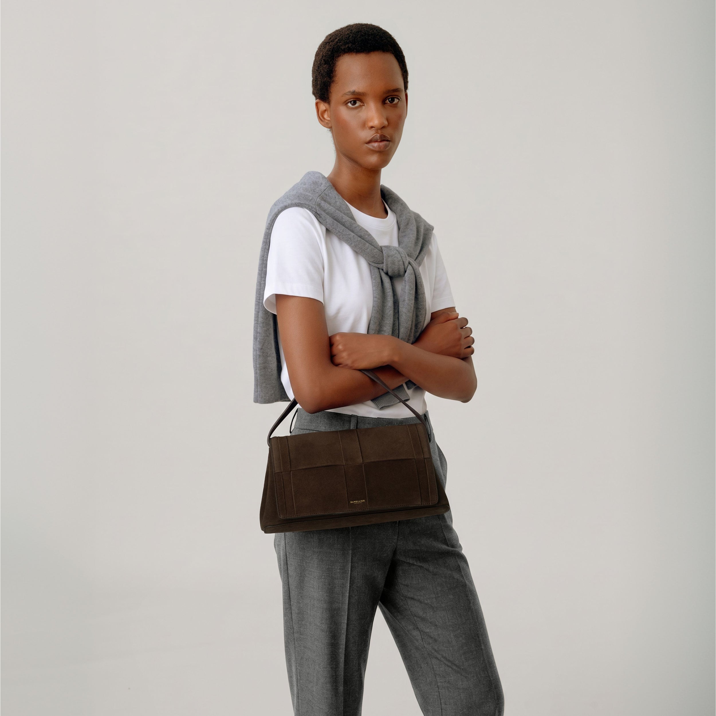 The Florence Crossbody｜モカ スエード｜DeMellier