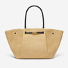 TheNewYork_WarmRaffia_BlackSmooth_1_3c4d775d 8c28 433d 9809 2e37a049c240