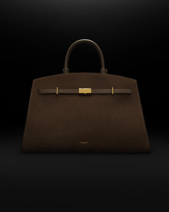 hudson_mocha_suede_black_bg_mobile_88296b40 9095 4f22 afc8 d39cea9acea5