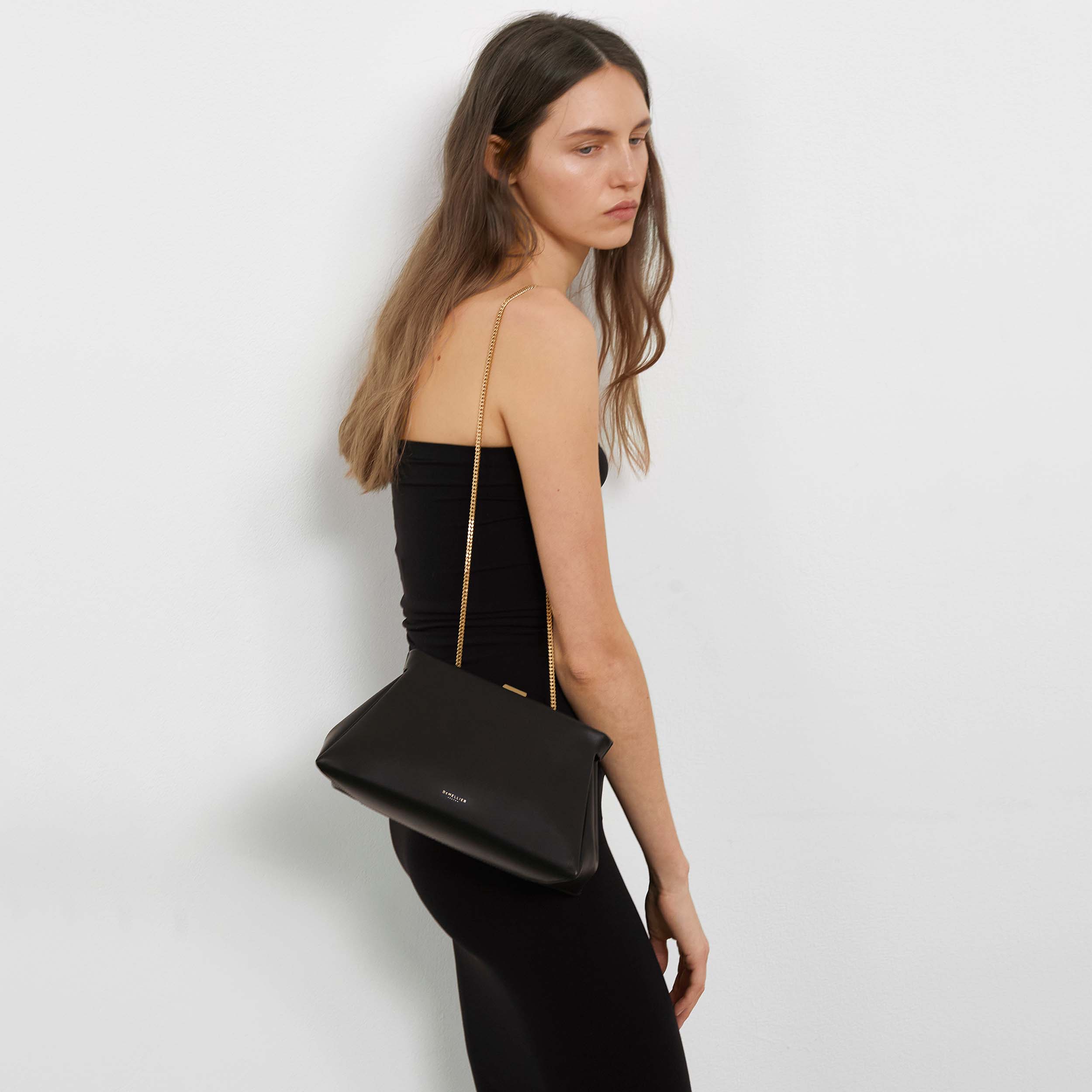 Black clutch bag online with strap