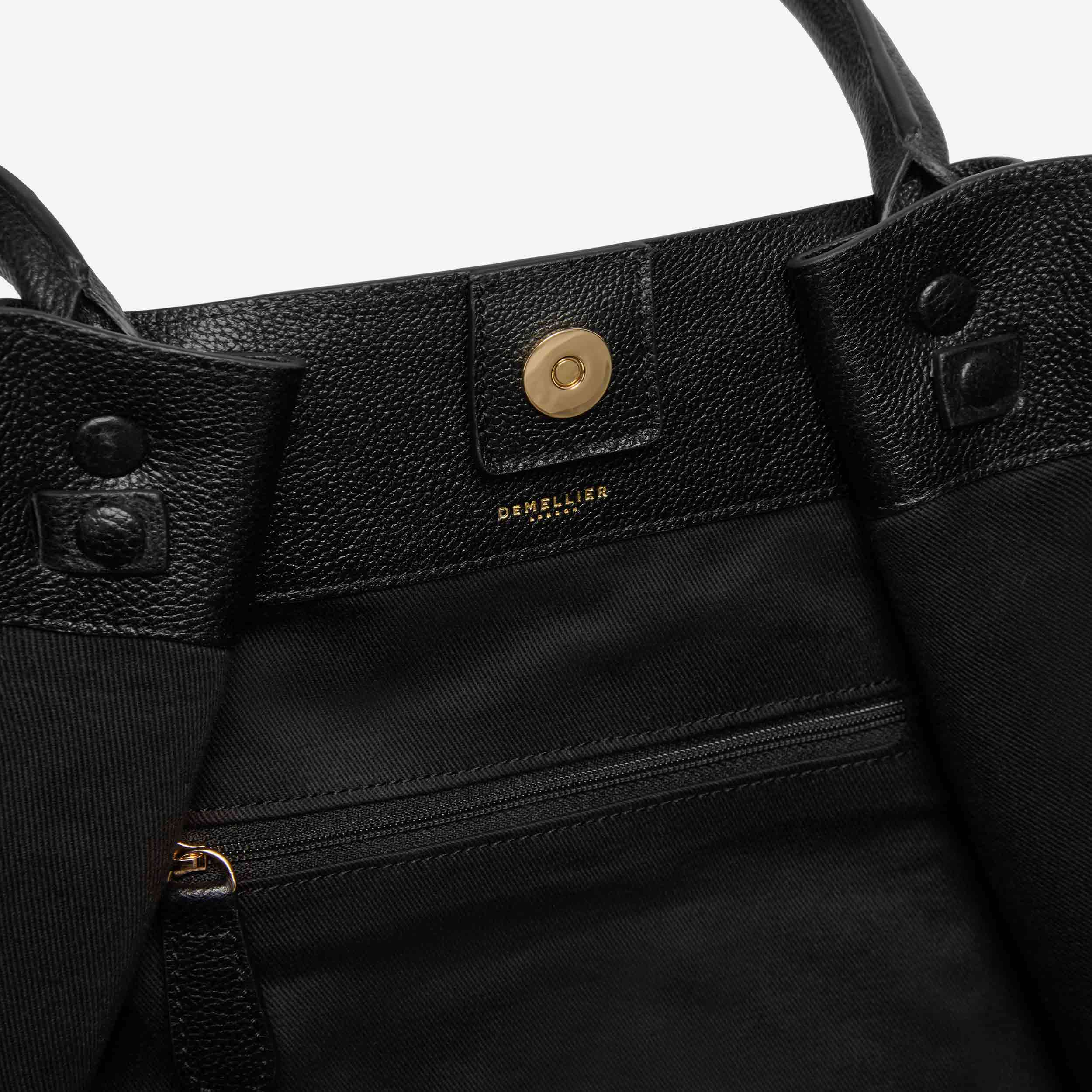the new york long handles shoulder bag black small grain 6