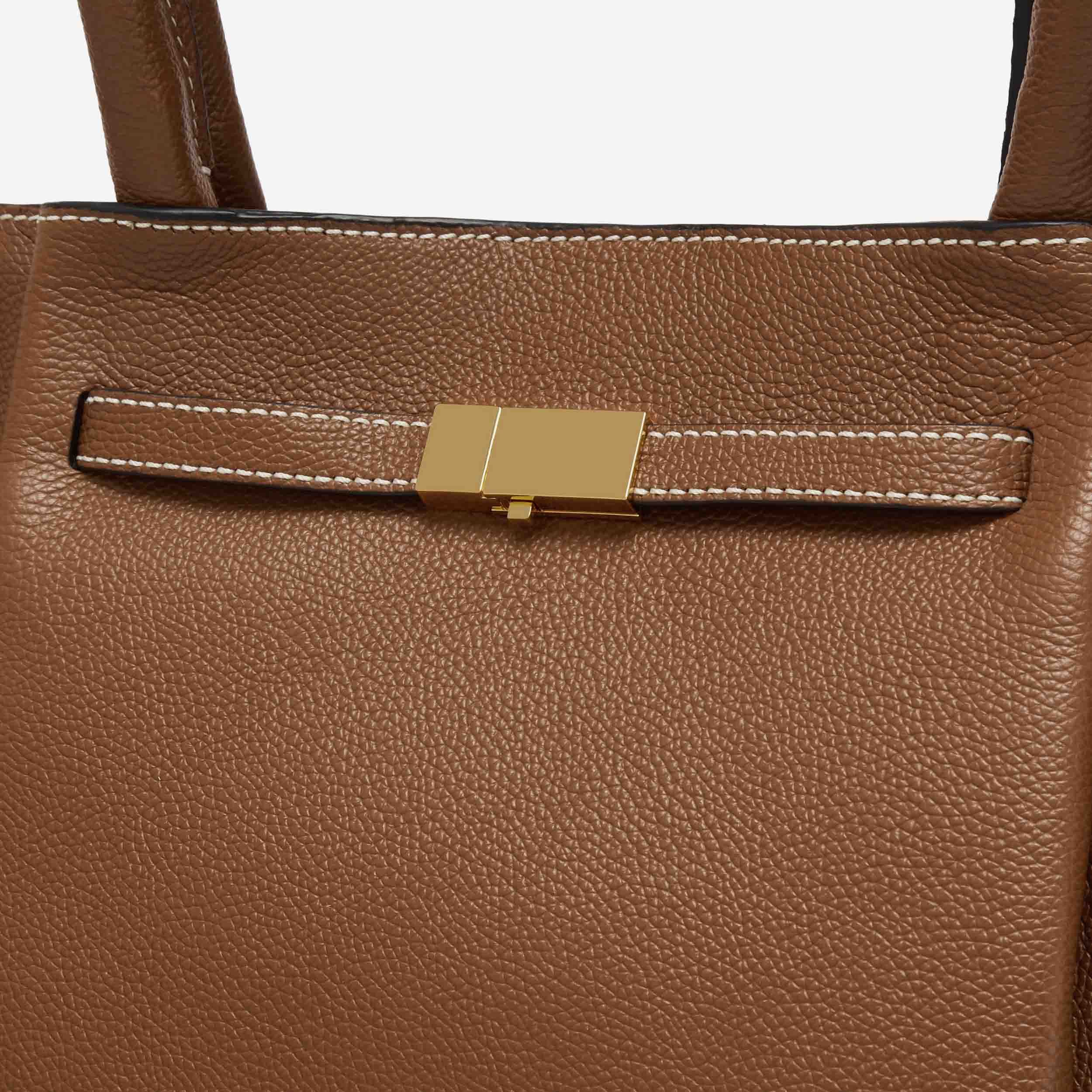 The New York | Tan Small Grain Ecru Stitching | DeMellier